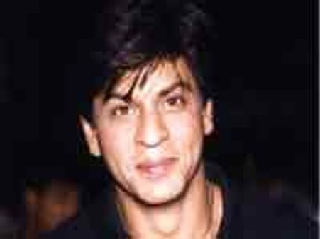 ಅಮೆರಿಕದಲ್ಲಿ ಕಾಲಿಡಲು ಮುಜುಗರ: ಖಾನ್