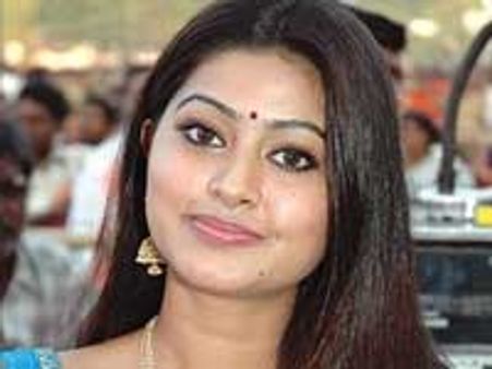 ಸ್ನೇಹಾಗೆ ಅಶ್ಲೀಲ ಎಸ್ಎಂಎಸ್; ಉದ್ಯಮಿ ಬಂಧನ