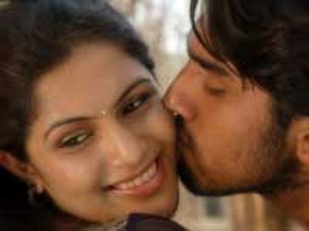 ಕನ್ನಡ, ತಮಿಳಿನಲ್ಲಿ ಏಕಕಾಲಕ್ಕೆ ಪೊಲೀಸ್ ಕ್ವಾಟ್ರಸ್