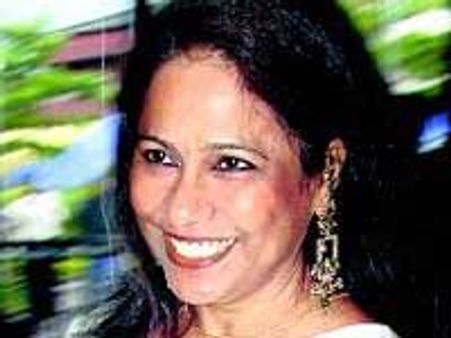 ಟುಮಾರೊ ಚಿತ್ರಕ್ಕಾಗಿ ಬೆತ್ತಲಾದಸೀಮಾ ಬಿಸ್ವಾಸ್!