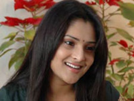 ಸಿದ್ಧಲಿಂಗು ಚಿತ್ರದಲ್ಲಿ ರಮ್ಯಾ ಜತೆ ಲೂಸ್ ಮಾದ