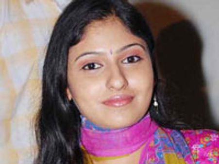 ಕನ್ನಡಕ್ಕೆ ಮತ್ತೊಬ್ಬ ಆಮದು ಬೆಡಗಿ ಮೋನಿಕಾ