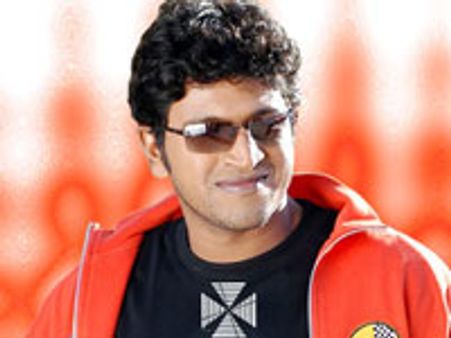 ರಾಜ್ ದ ಶೋಮ್ಯಾನ್ ಫ್ಲಾಪ್ ಆಗಿಲ್ಲ: ಪುನೀತ್