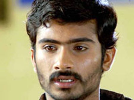 ರೌಡಿಗಳಿಂದ 'ದೇವದಾಸ್' ಮೇಲೆ ಹಲ್ಲೆ