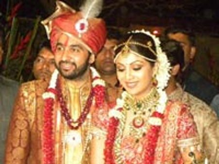 ದಾಂಪತ್ಯ ಜೀವನಕ್ಕೆ ತುಳುನಾಡ ಕನ್ಯೆ ಶಿಲ್ಪಾ ಶೆಟ್ಟಿ