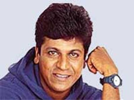 ಲವರ್ ಬಾಯ್ ಪಾತ್ರದಲ್ಲಿ ಶಿವರಾಜ್ ಕುಮಾರ್