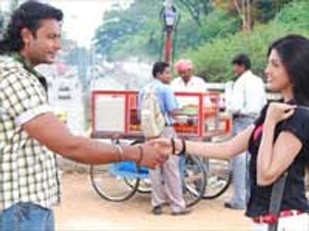 ಸ್ವದೇಶ,ವಿದೇಶ ಸುತ್ತಿ ಬಂದ 'ಪೊರ್ಕಿ'