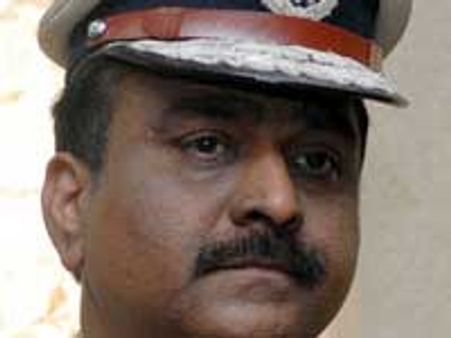 ವಾರ್ತೆಗಳು; ಓದುತ್ತಿರುವವರು ಶಂಕರ ಬಿದರಿ!