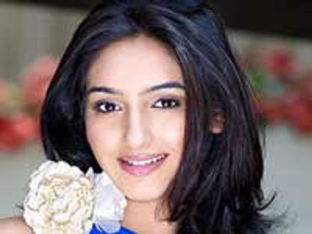 ಸಪೂರ ದೇಹದ ಸುಂದರಿ ರಾಗಿಣಿ ದ್ವಿವೇದಿ