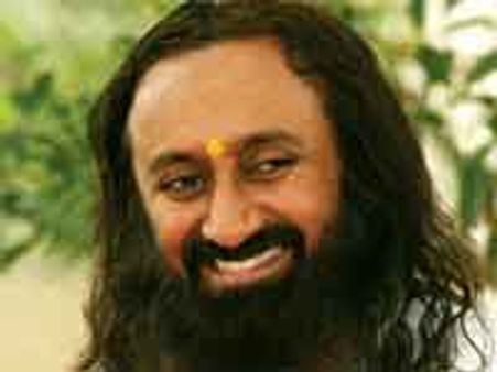 'ನಿರಂತರ' ತಿರುಳಿಲ್ಲ, ಹುರುಳಿಲ್ಲ ಒಂಥರಾ ವಿಚಿತ್ರ ಕತೆ