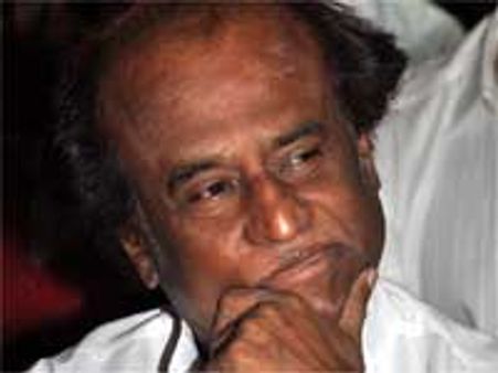 ಕರ್ನಾಟಕ ರಜನಿ ಅಭಿಮಾನಿಗಳಿಂದ ಲಿಂಗಾರ್ಪಣೆ