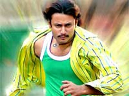 ಚಂದ್ರಲೇಔಟ್ ನಲ್ಲಿ ದರ್ಶನ್ 'ಸಾರಥಿ' ಚೇಸಿಂಗ್