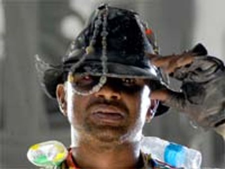 ಮೈ ನೇಮ್ ಈಸ್ 'ಕರಿಚಿರತೆ' ಎಂದ ವಿಜಯ್