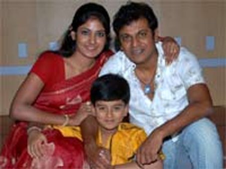 ಸುಗ್ರೀವನ ಜೊತೆಗೆ ಜುಗಾರಿ, ವರ್ಷಧಾರೆ