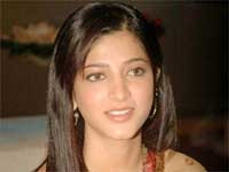 ಕನ್ನಡ ಚಿತ್ರಗಳಲ್ಲಿ ನಟಿಸುವ ಆಸೆ: ಶ್ರುತಿ ಹಾಸನ್