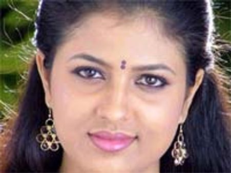 ಪೈಲಟ್ ಕೈಹಿಡಿಯಲಿದ್ದಾರೆ ನಟಿ ಶ್ರೀದೇವಿಕಾ