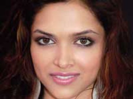 ಅಭಿ ಬೇಬಿಗೆ ಕನ್ನಡ ಕಲಿಸಿದ ದೀಪಿಕಾ!