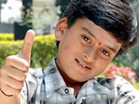 ಬಾಲಕನೊಬ್ಬನ ಅಪರೂಪದ ಚಿತ್ರ 'ಏಕಮೇವ'