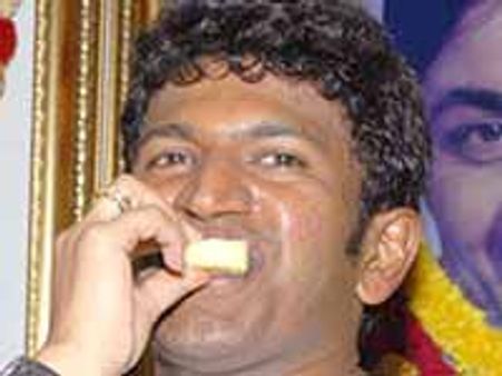 ಪುನೀತ್ ಗೆ ಅಭಿಮಾನಿಗಳ ಹುಟ್ಟುಹಬ್ಬದ 'ಅಪ್ಪು'ಗೆ