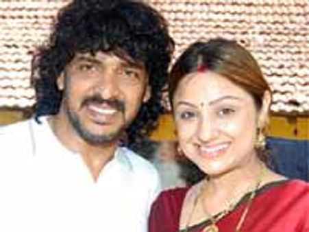 ದತ್ತುಪುತ್ರಿಯ 'ಖುಷಿ'ಯಲ್ಲಿ ಉಪೇಂದ್ರ