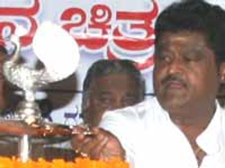 ಪ್ರೇಕ್ಷಕರಿಲ್ಲದೆ ಕನ್ನಡ ಚಿತ್ರರಂಗ ಬಡವಾಗಿದೆ; ಜಗ್ಗೇಶ್