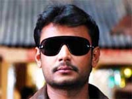 ಕುಲುಮನಾಲಿಯಲ್ಲಿ ದರ್ಶನ್ 'ಶೌರ್ಯ'