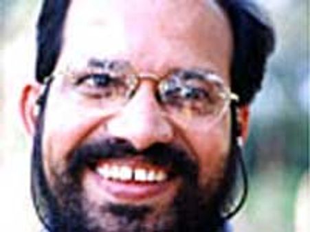 ವಿ ಮನೋಹರ್ ಕನಸಿನ ಕೂಸು 'ಭೂಮಿ ಗೀತ'