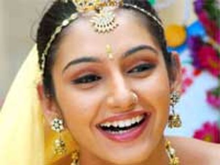 ರಂಗುರಂಗಿನ ಬಣ್ಣದೋಕುಳಿಯ ಹೋಳಿ