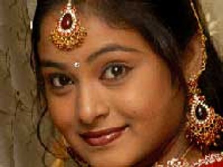 'ಖಡಕ್' ಹುಡುಗಿ ಪದ್ಮಾವತಿ ಬರ್ತಾವ್ಳೆ ಹುಷಾರು!