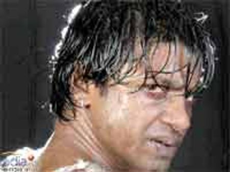 ರೌಡಿಗಳಿಗೆ ಮಣ್ಣು ಮುಕ್ಕಿಸಿದ ದುನಿಯಾ ವಿಜಯ್!