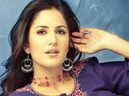 ಕತ್ರೀನಾಳ ದೇಹಸಿರಿ ಹಾಟೆಸ್ಟ್ : ಸಮೀಕ್ಷೆ