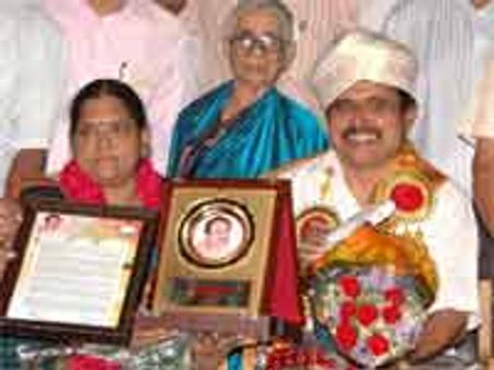 ಕಿರುತೆರೆಯ ಸಾಹಿತ್ಯ ಸಂಜೀವಿನಿ ಬ ಲ ಸುರೇಶ್