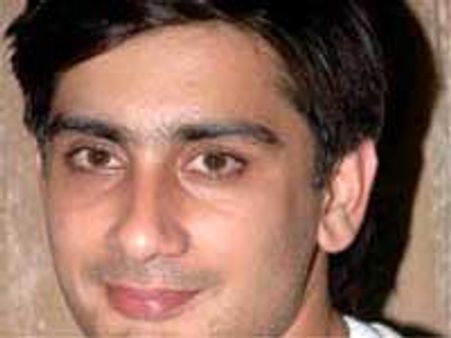 ಡಯಾನಾಗೆ ವಿಕಲ ಚೇತನ ಧ್ರುವ ನಾಯಕ