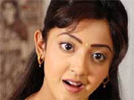 ನಾಗತಿಹಳ್ಳಿ ವಿರುದ್ಧ ಐಂದ್ರಿತಾ ಬಾಯ್ಬಿಟ್ಟ ಕಟು ಸತ್ಯ