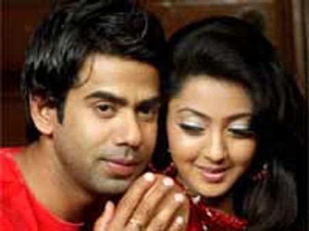 ನೂರು ಜನ್ಮಕು: ಹಸಿದ ಪ್ರೇಕ್ಷಕರಿಗೆ ಬಿಸಿ ಬಿಸಿ ಲಾಡು!