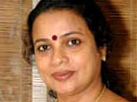 ಮಾ.ಹಿರಣ್ಣಯ್ಯ ಹಾಗೂ ಉಮಾಶ್ರೀಗೆ ಎನ್ಟಿಆರ್ ಪ್ರಶಸ್ತಿ