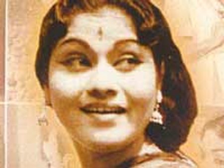 ಬೆಳ್ಳಿ ಹೆಜ್ಜೆಯಲ್ಲಿ ಅಮ್ಮ ಲೀಲಾವತಿ