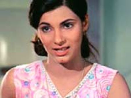 ಹಿಂದಿ ಚಿತ್ರದ ಕ್ಲಿಯೋಪಾತ್ರಾ ಡಿಂಪಲ್ ಕಪಾಡಿಯಾ