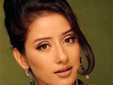 ಮನಿಶಾ ವಯಸ್ಸು 40; ಮದುಮಗನ ವಯಸ್ಸು 32