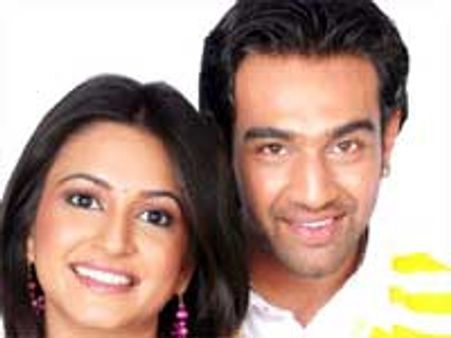 ಸ್ವಿಜರ್ ಲ್ಯಾಂಡ್ ನಲ್ಲಿ ಚಿರಂಜೀವಿ, ಕೃತಿ ಡಾನ್ಸ್