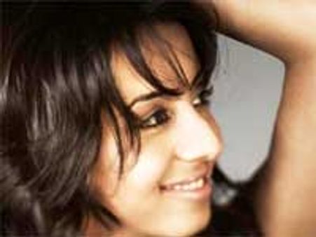 ಬಿಂದಾಸ್ ತಾರೆ ಸಂಜನಾ ಜೊತೆ ಕೆಲ ಹೊತ್ತು!