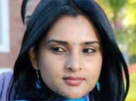 ಭವ್ಯವಾದ ಮನೆಗೆ ಲಕ್ಕಿ ಸ್ಟಾರ್ ರಮ್ಯಾ ಗೃಹಪ್ರವೇಶ