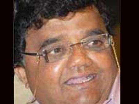 ಮತ್ತೆ ಶುರುವಾಯ್ತು ವಿಷ್ಣು ದ್ವಾರ್ಕಿ ಜಟಾಪಟಿ