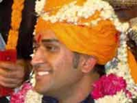 ಧೋನಿ ಮಧುಚಂದ್ರಕೆ ನ್ಯೂಜಿಲ್ಯಾಂಡ್ ಆಹ್ವಾನ