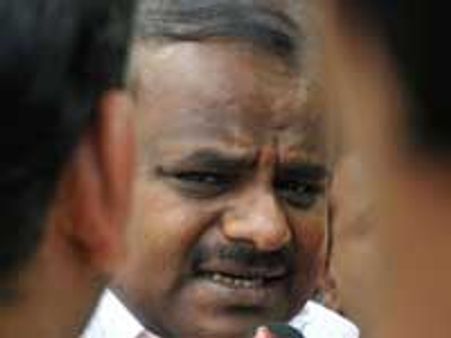 ಎಚ್ಡಿಕೆಗೆ ಸಿಕ್ಕಾಪಟ್ಟೆ 'ಹಸಿವು'; ಕಥೆ ಕೇಳು ದೊರೆಯೇ