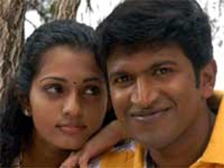 ಕೇರಳ ಮಾತೃಭೂಮಿಯಲ್ಲಿ ಪುನೀತ್ 'ಪೃಥ್ವಿ' ಕಂಪನ