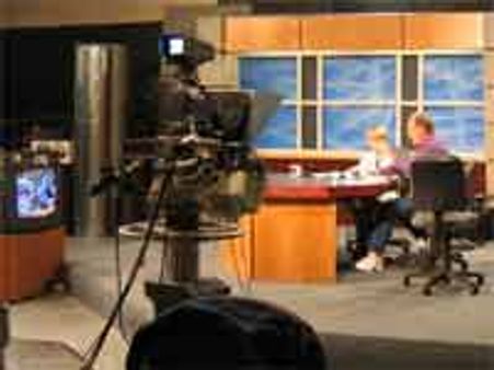 ಬೆಪ್ಪುತಕ್ಕಡಿ ಜೊತೆ ಕ್ಯಾಮೆರಾಮೆನ್ ಐತಲಕಡಿ