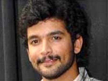 ಧೂದ್ ಪೇಡಾ ದಿಗಂತ್ ಈಗ ಜಾಲಿಬಾಯ್