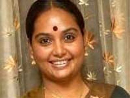 ಶ್ರೀನಾಗಶಕ್ತಿಯ ನಾಗಿಣಿ ಅವತಾರದಲ್ಲಿ ಶ್ರುತಿ