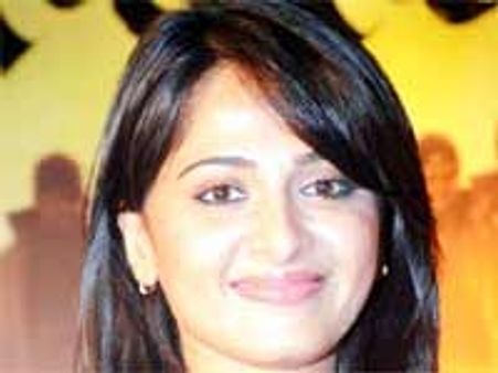 ಮಂಗಳೂರು ಪೋರಿಗೆ ಸಚಿವರ ಒಲವಿನ ಉಡುಗೊರೆ